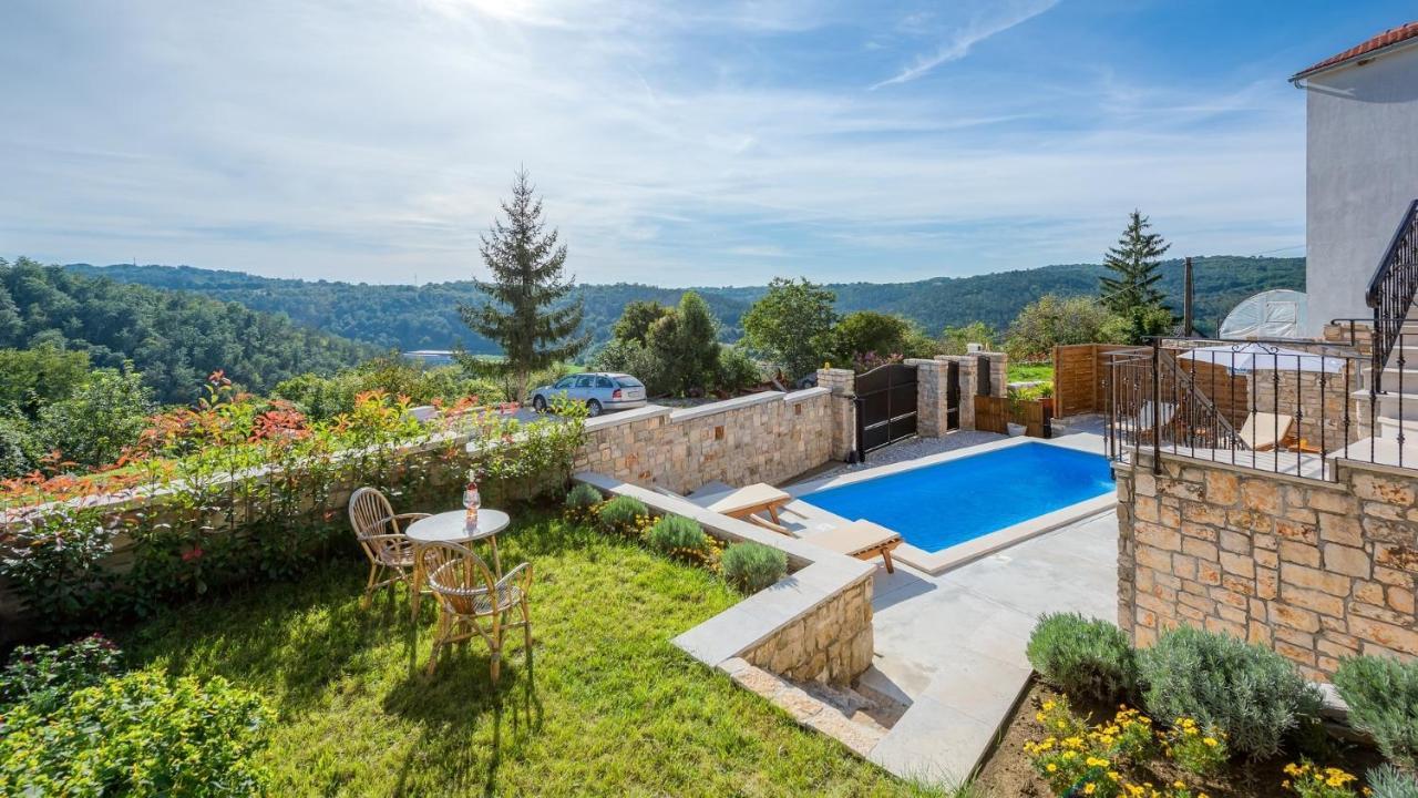 Villa Beram Екстериор снимка