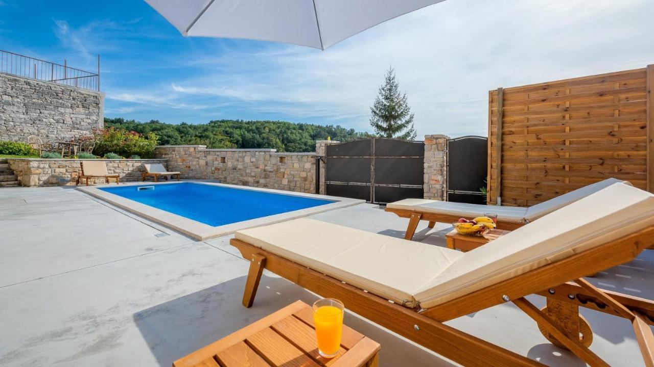 Villa Beram Екстериор снимка